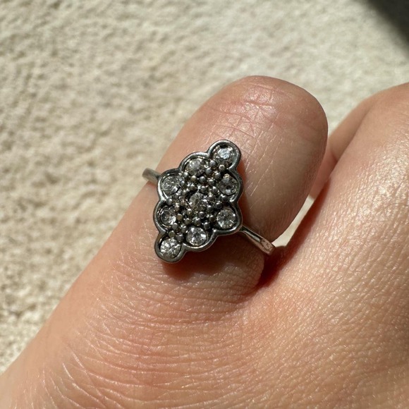A small vintage ring blossom - Picture 1 of 4